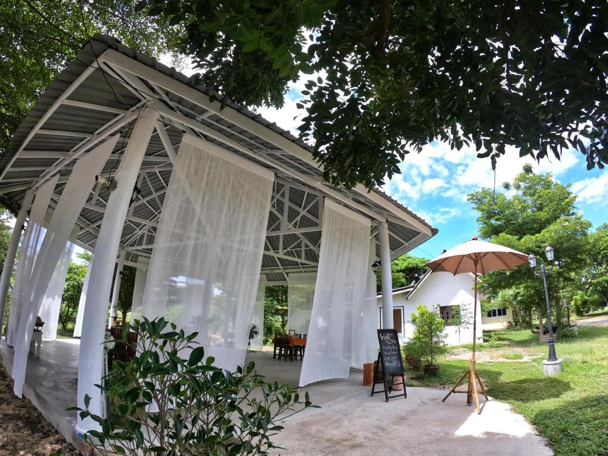 Naracha Resort Mueang Kao Exteriör bild